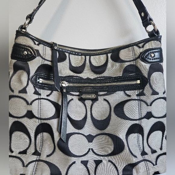 Coach Daisy Hobo Black and Gray Signature Shoulder Bag - Picture 3 of 9